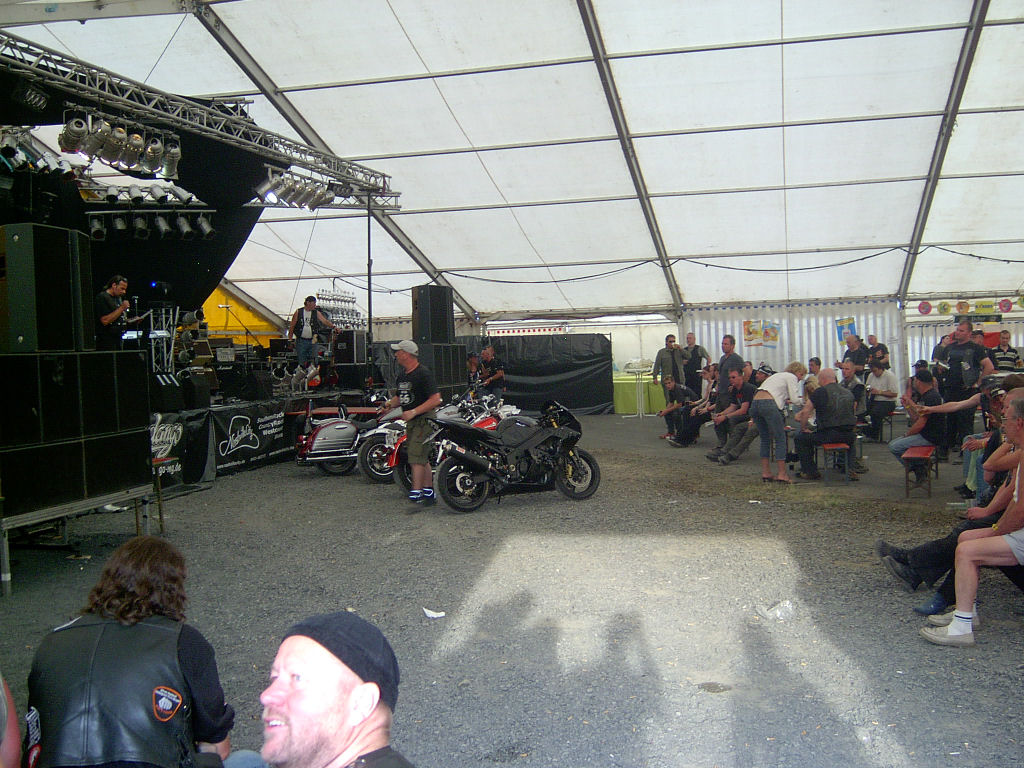 schleitzersatzparty0040.jpg