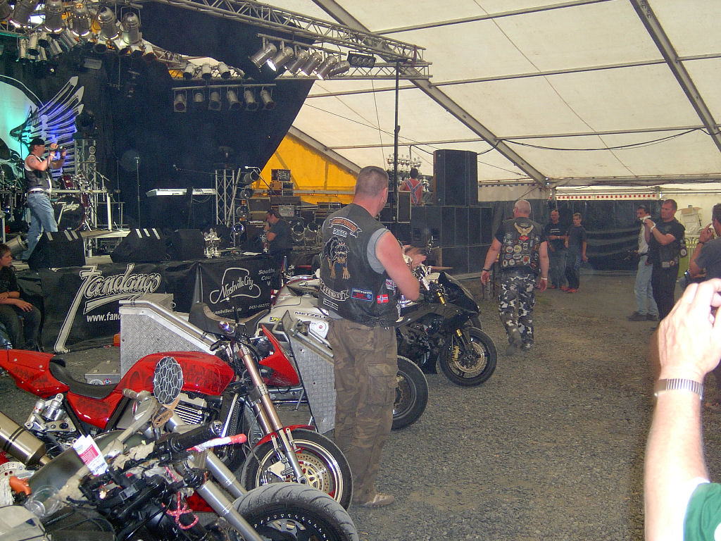 schleizersatzparty_0102.jpg